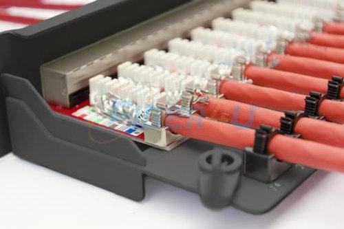 Dolu Patch Panel CAT6A STP 1U resmi
